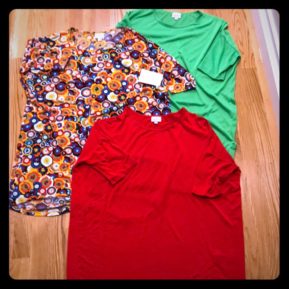 Lularoe Irma Lot! But one get 2 FREE!